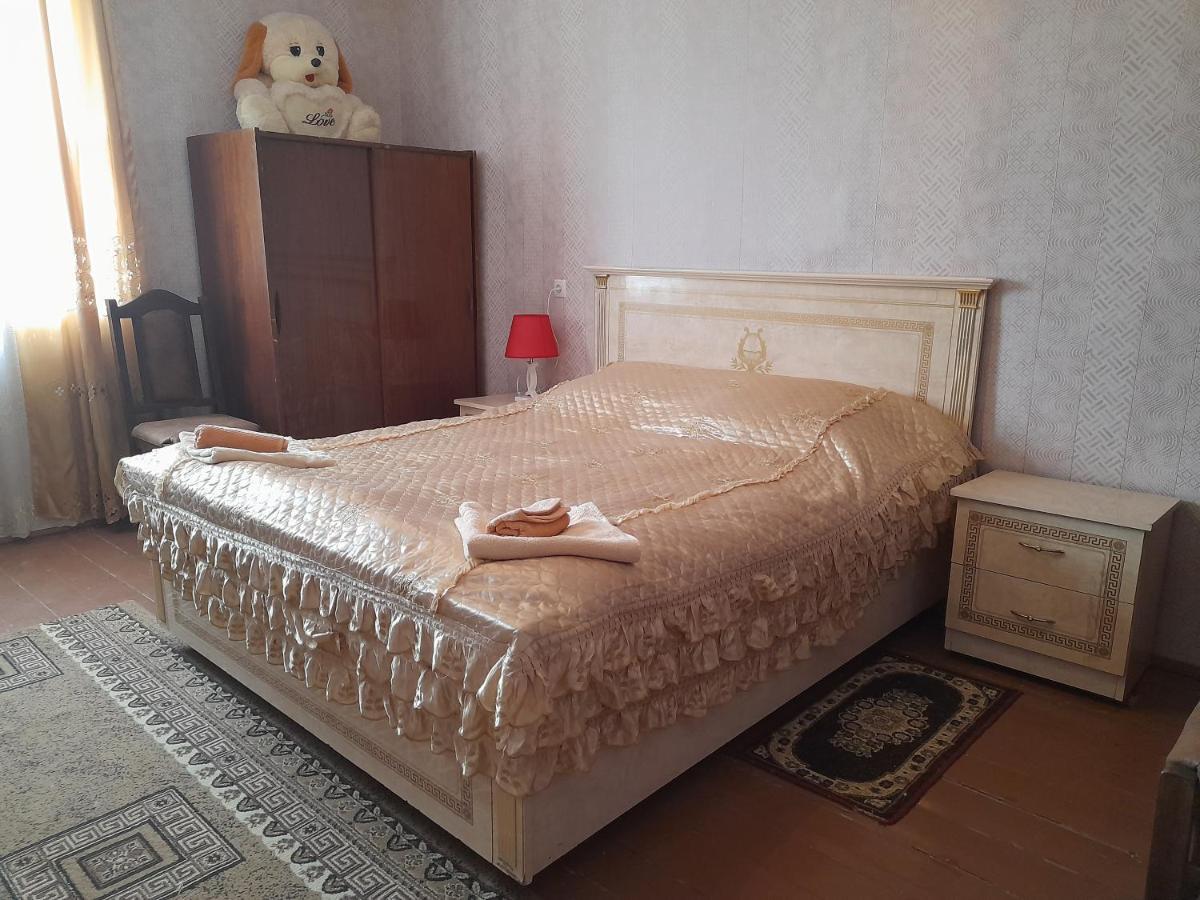 Udabno Naili Hotel Bagian luar foto