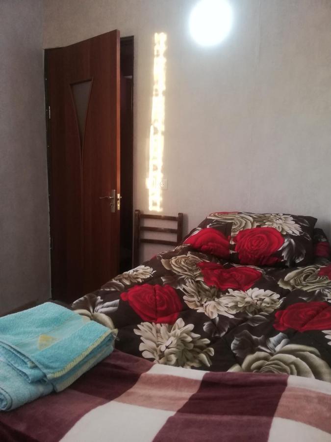 Udabno Naili Hotel Bagian luar foto